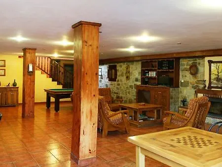 En Entorno Rural Trobos Country house *