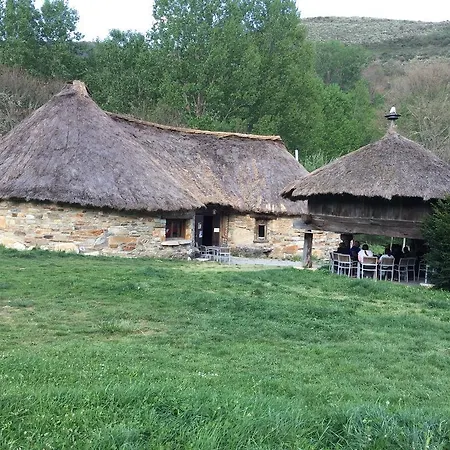 Country house En Entorno Rural Trobos Villar de Otero