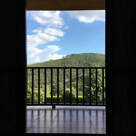 En Entorno Rural Trobos 乡村民宿 *